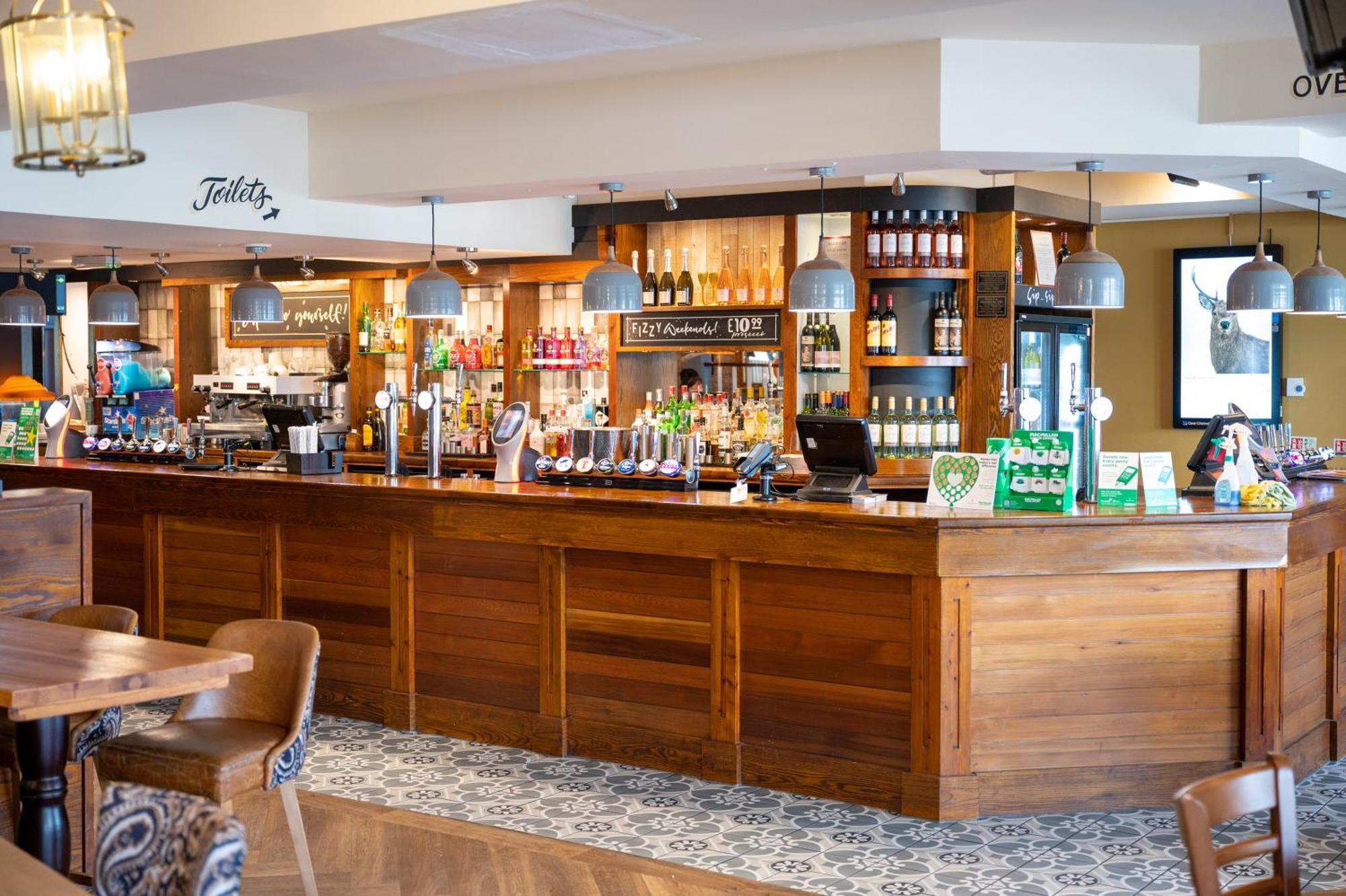 The Titan Hotel Clydebank Luaran gambar