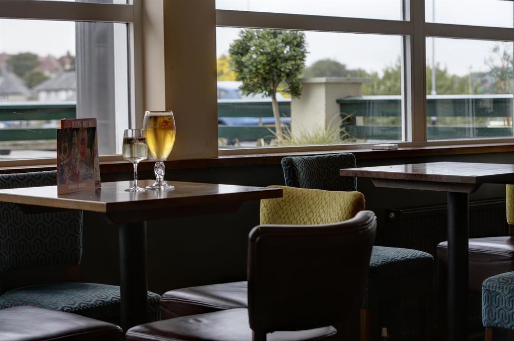 The Titan Hotel Clydebank Luaran gambar